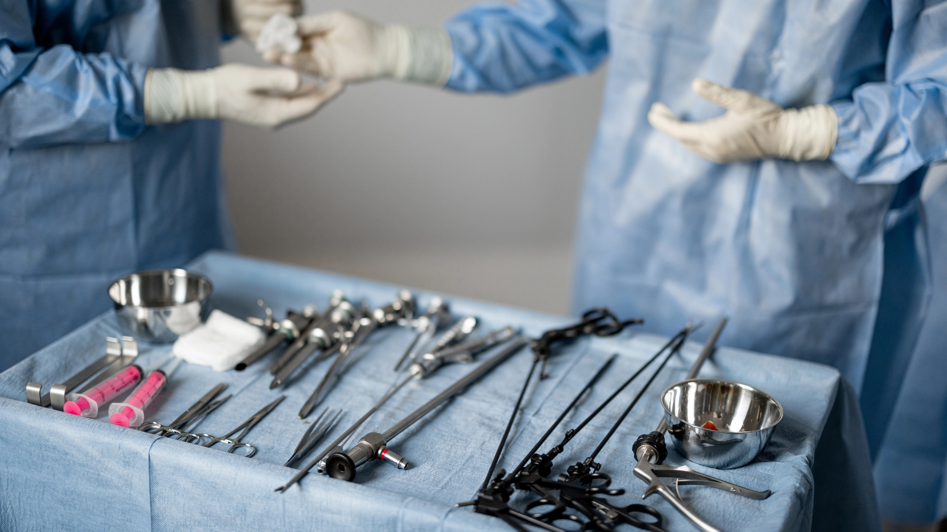 Dr Manas Chakrabarti gynae oncology surgical instruments operating theatre Kolkata